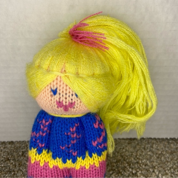 Vintage Creata Knit Doll Plush Knitted Blond Girl Stuffed 1988 - Picture 2 of 7
